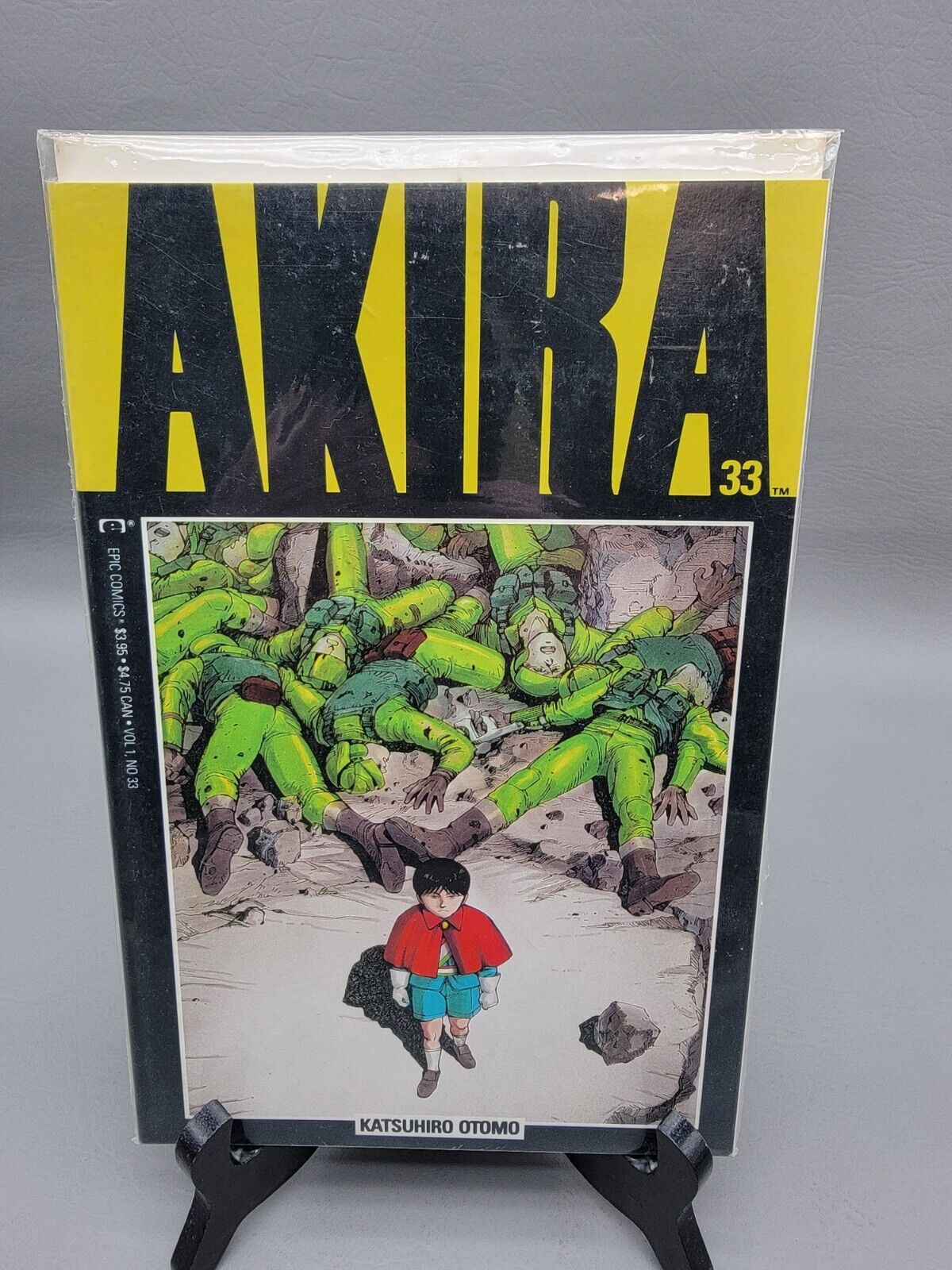 Akira Comic Book Volume 1 #33  Epic Comics 