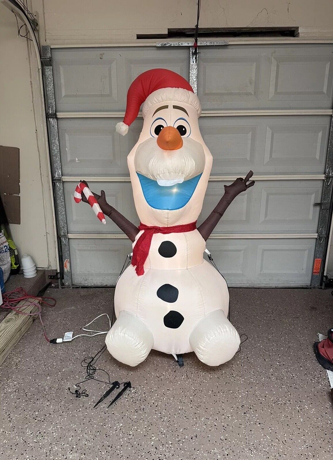 Gemmy Frozen 6-ft Lighted Frozen Olaf The Snowman Christmas Inflatable