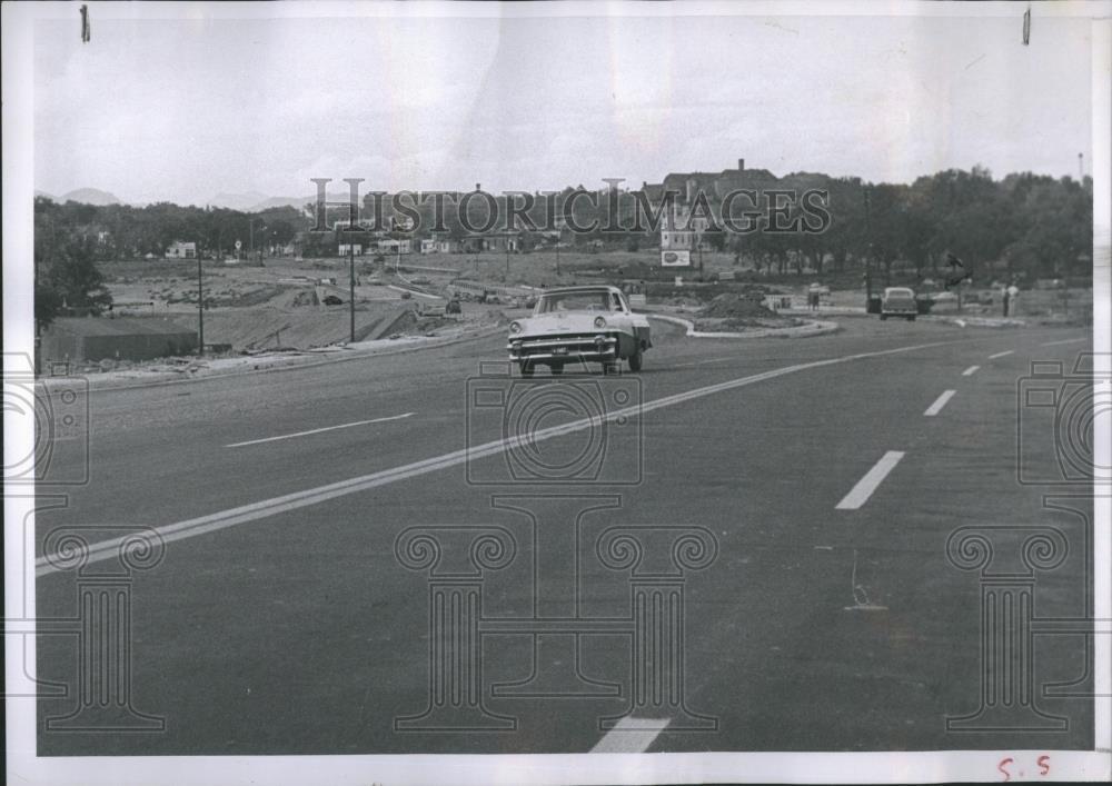 1956 Press Photo Highway Construction