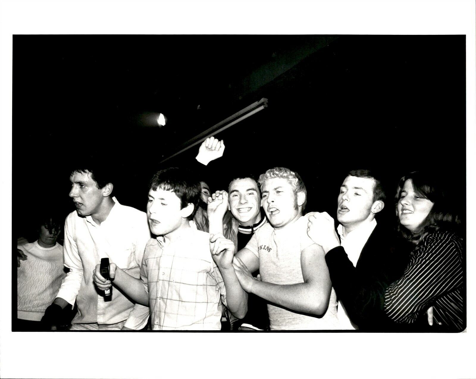 LV69 Original Photo TEENAGERS PARTYING Sweaty Dancing Concert in Basement Scene