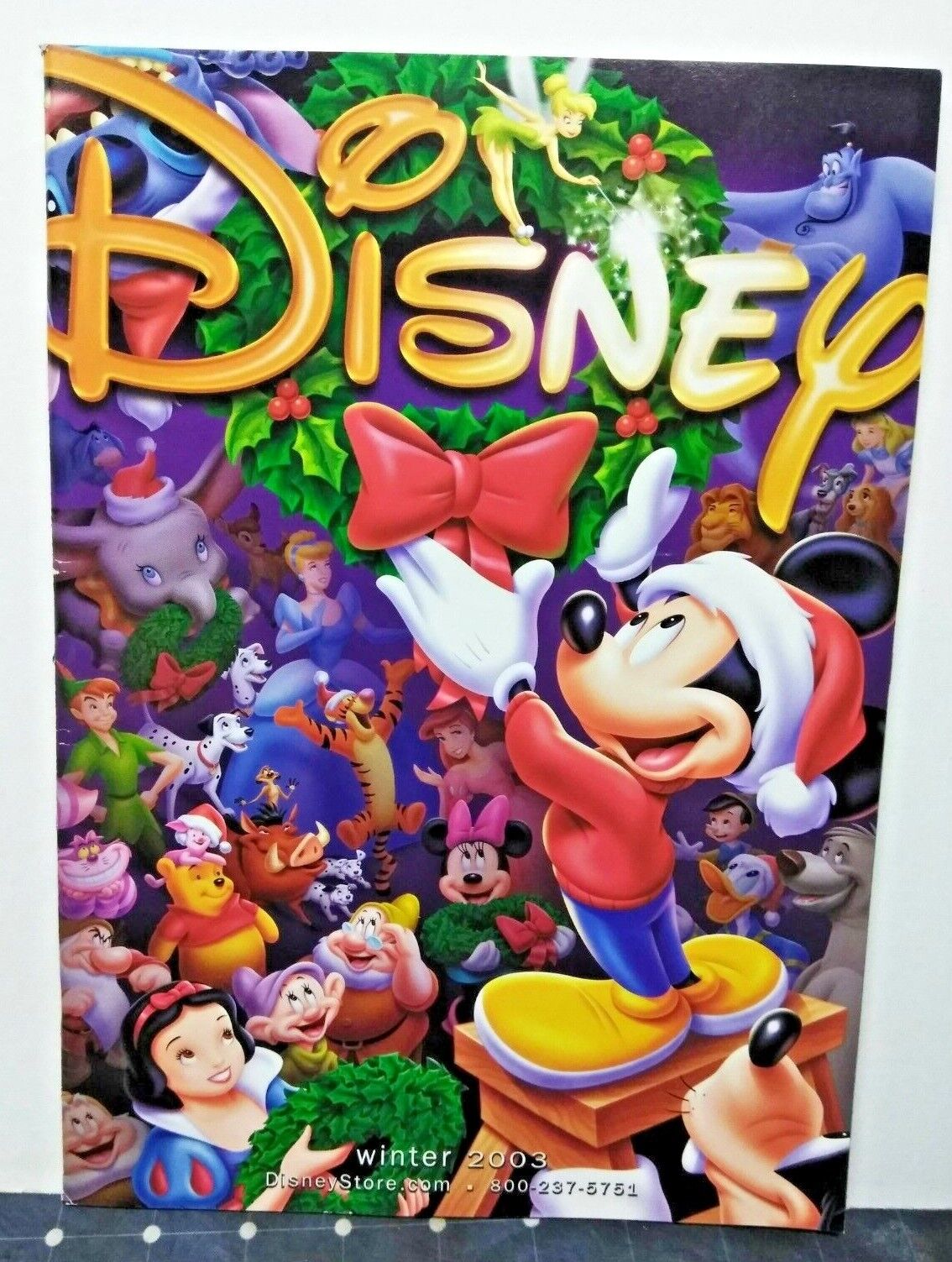 Winter 2003 Disney Store Catalog - Snow White / Mickey / Daffy Christmas
