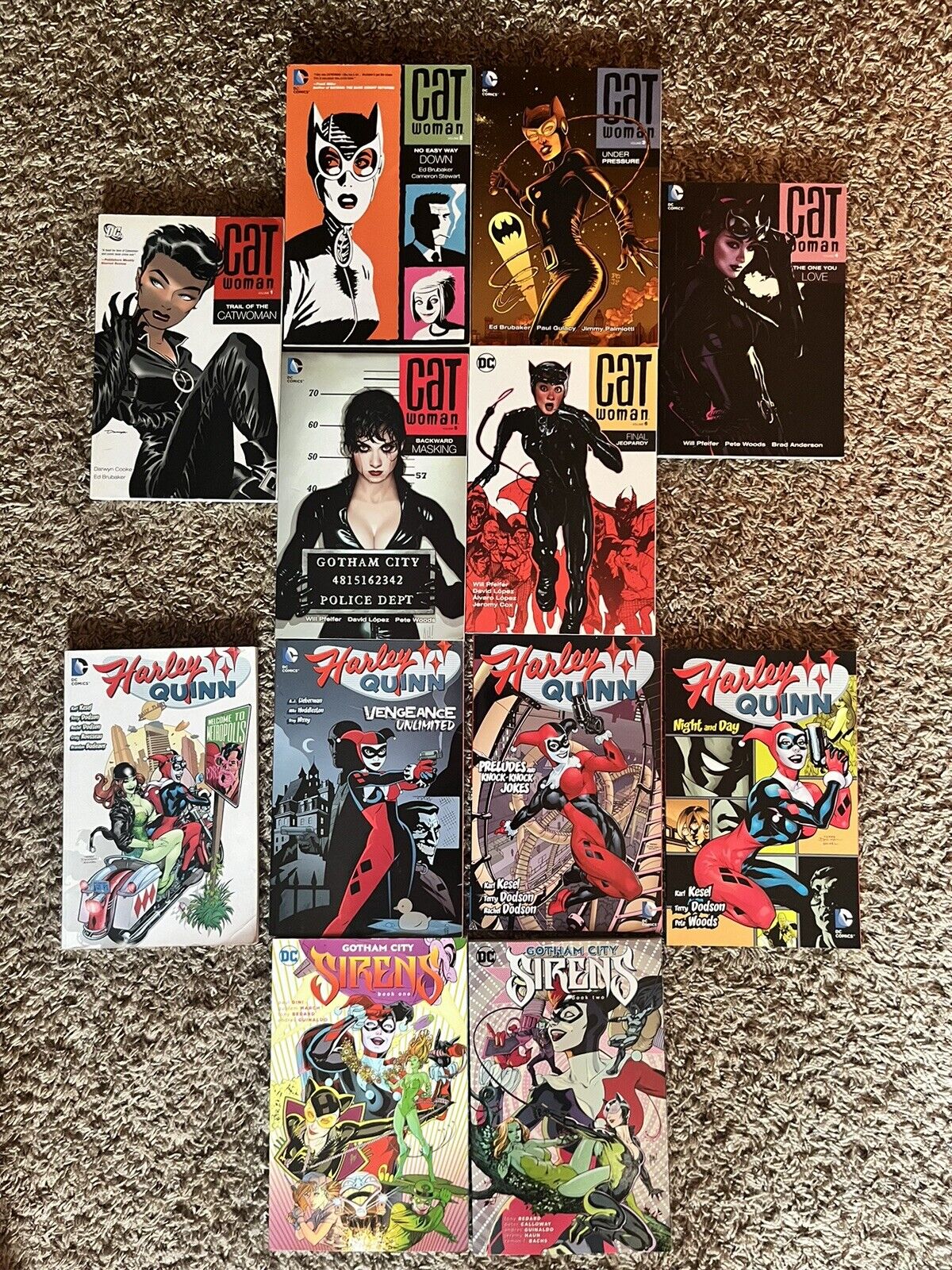 Gotham City Sirens /Harley Quinn/Catwoman TPB Lot