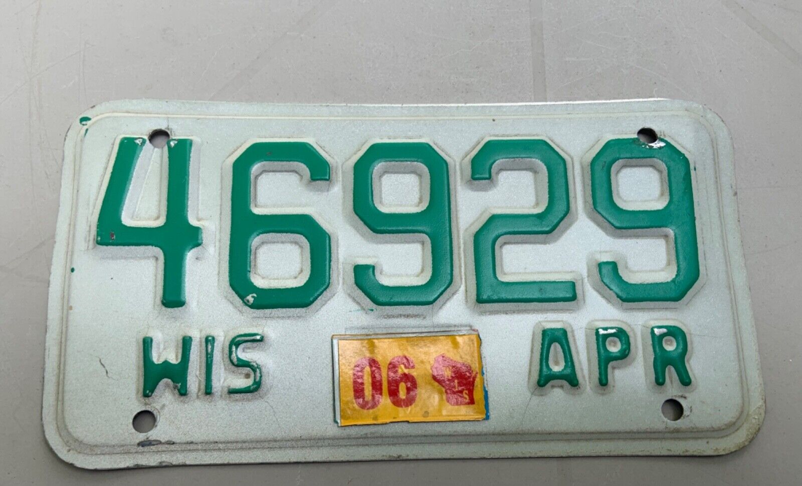 Vintage WISCONSIN 1994 Motorcycle License Plate Green on White Nice Look