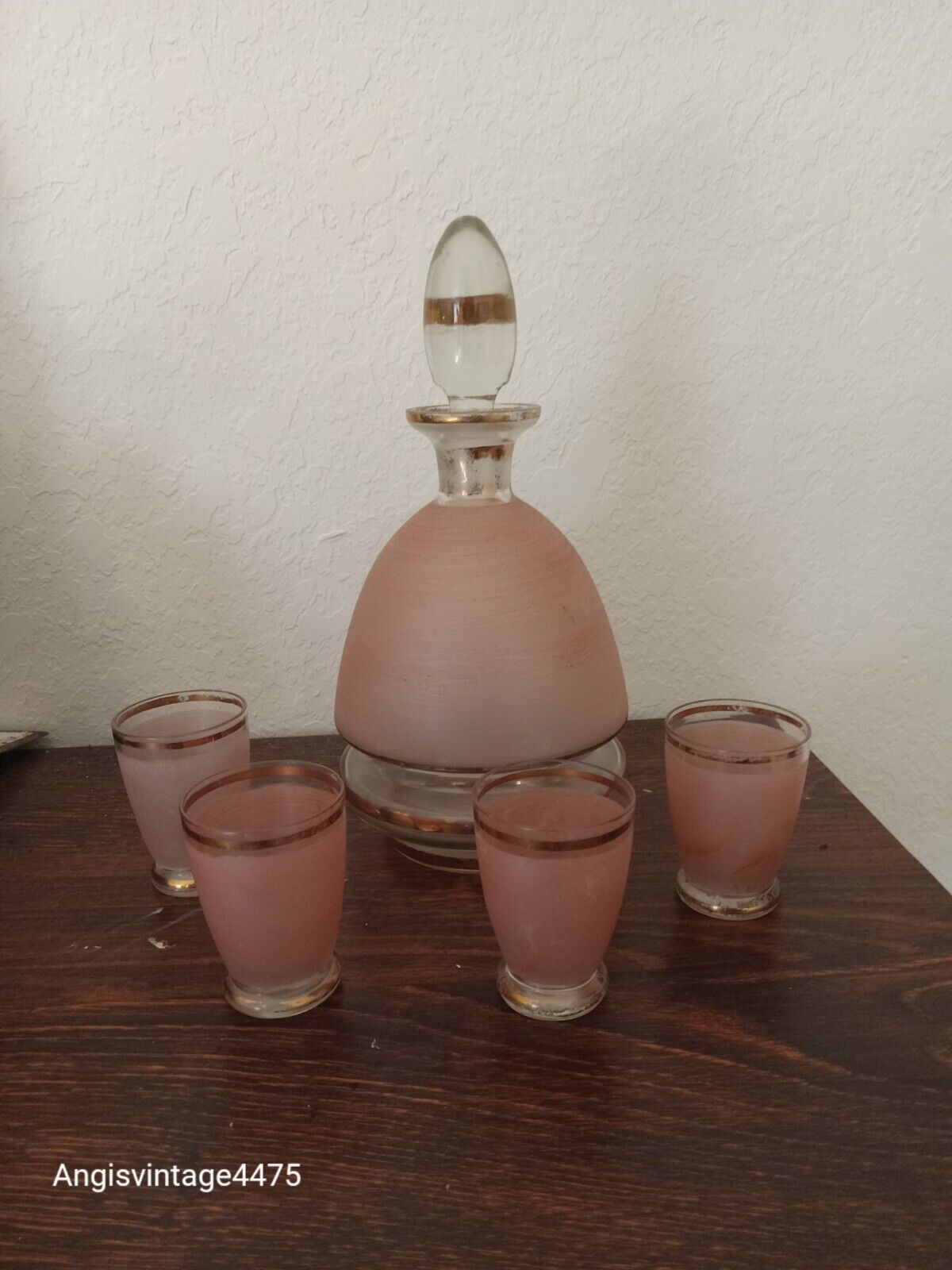 Vtg Liquor Decanter With 4 Matching Shot Cups Frosted Glass 24k Gold Trim 1960's