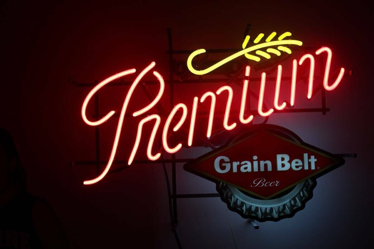 Grain Belt Premium Nordeast Beer 24\