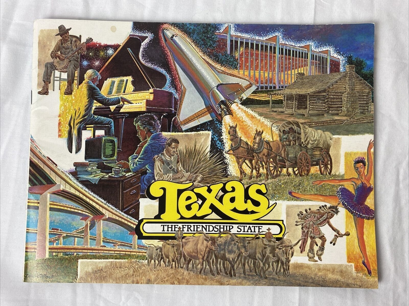Vintage Texas the Friendship State Picture souvenir Guide book