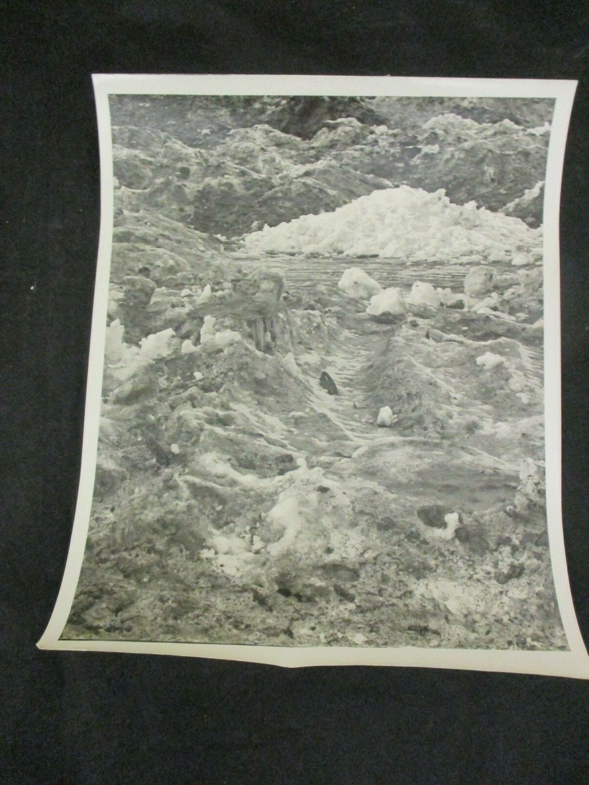 1980s Vintage E.D. Barnes Lehigh Valley Pro Photo #493 Dirty Snow Piles Debris