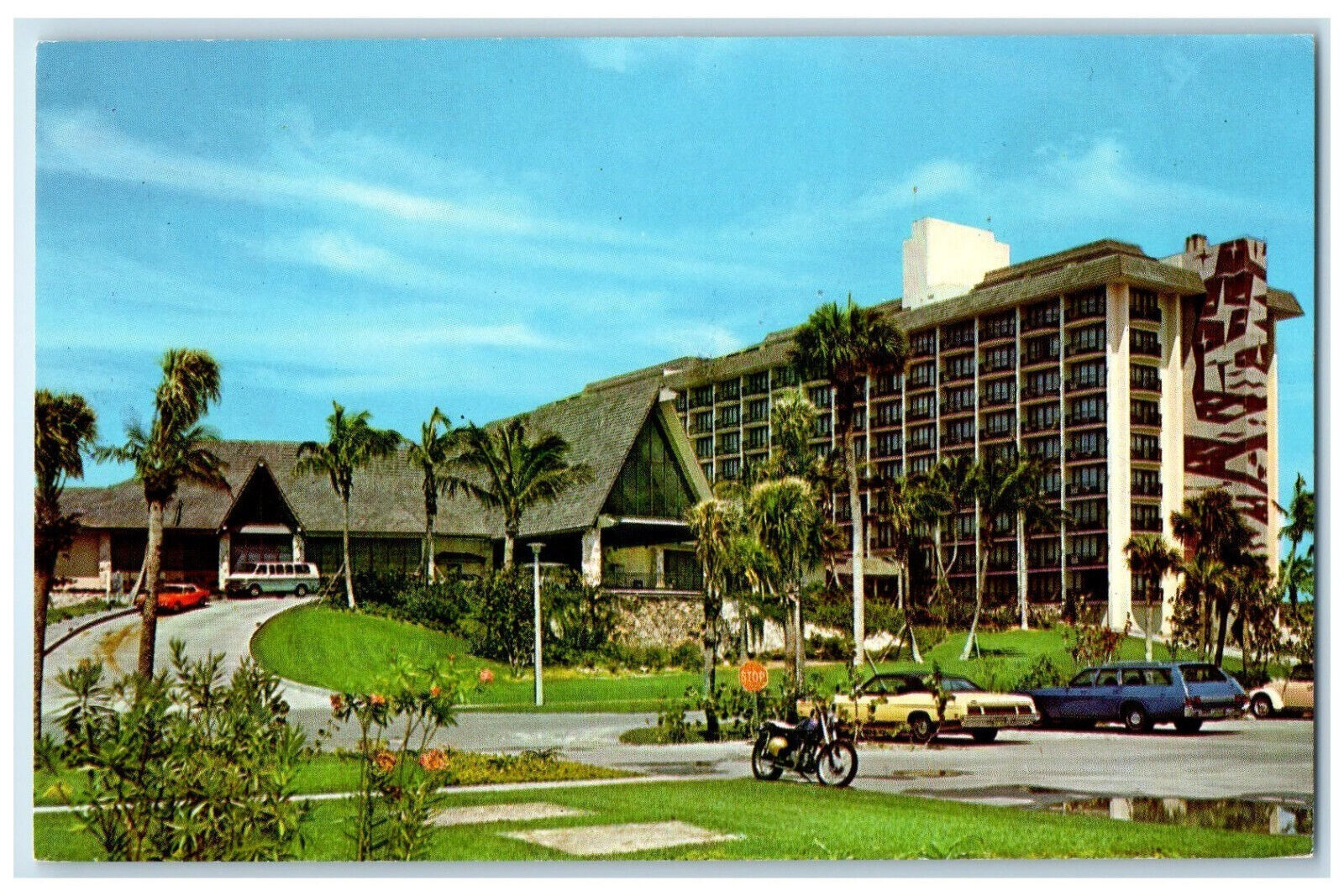 c1950s The Marco Beach Hotel and Villas, Marco Island Florida FL Postcard