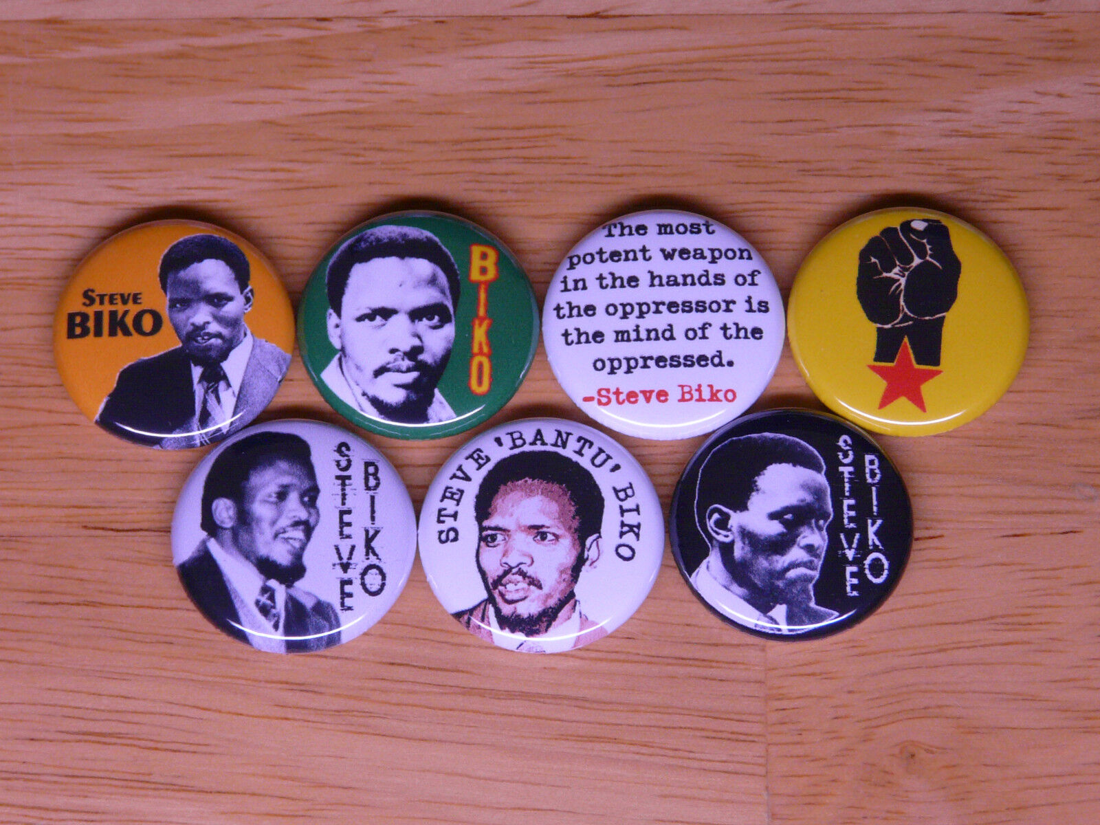 STEVE BIKO pins badges buttons stephen bantu Black Consciousness south africa