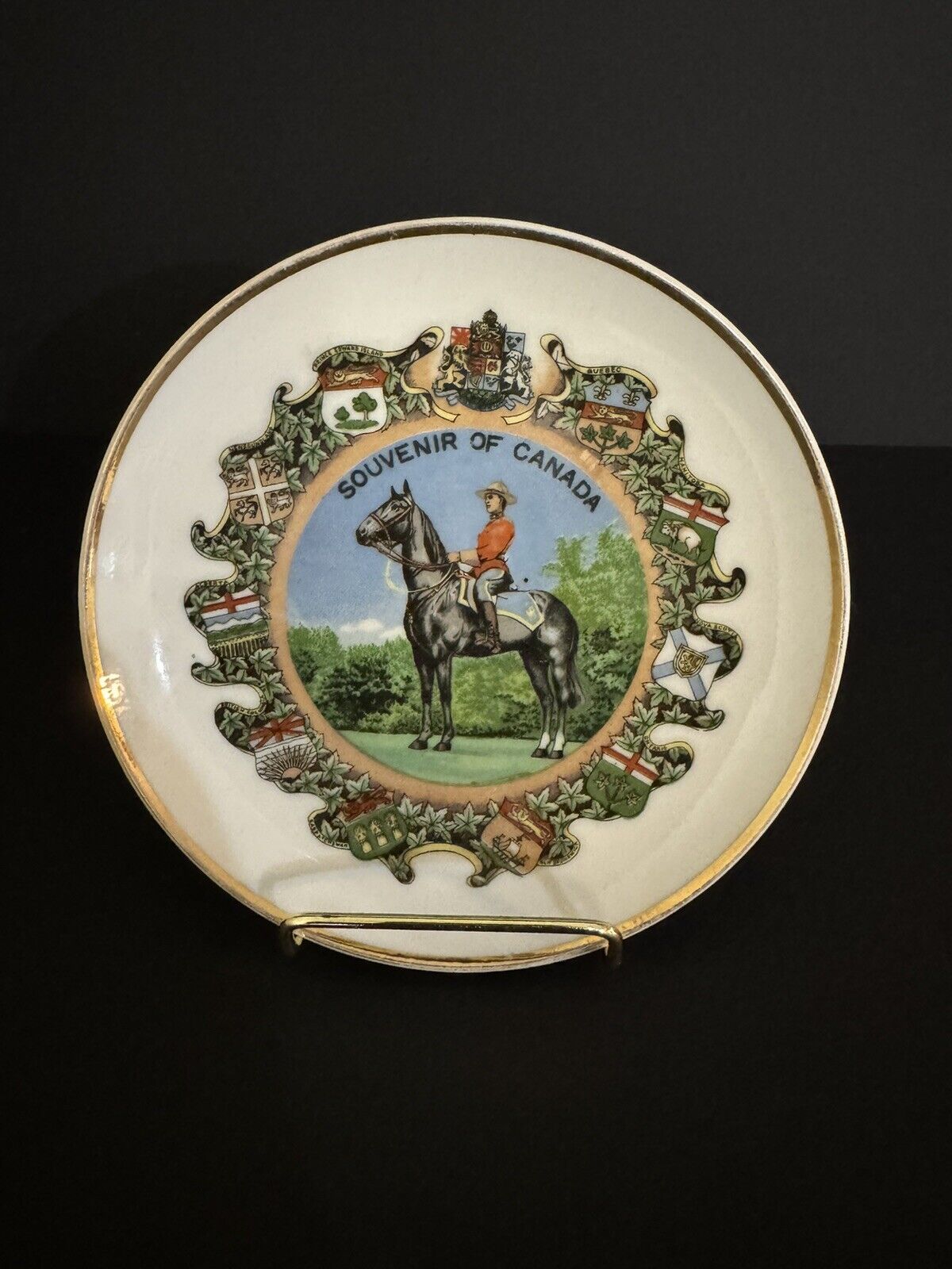 Vintage Decorative Plate Souvenir Of Canada Mid Century Design Collectible🇨🇦