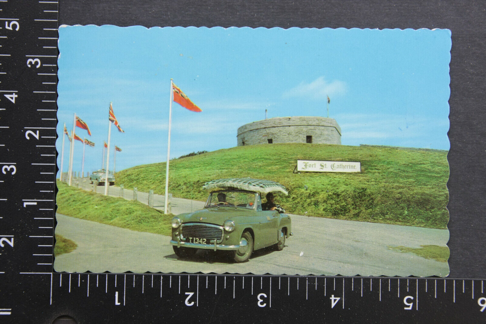 Fort St Catherine Bermuda fringe top car 1970 Posted Postcard VINTAGE 934