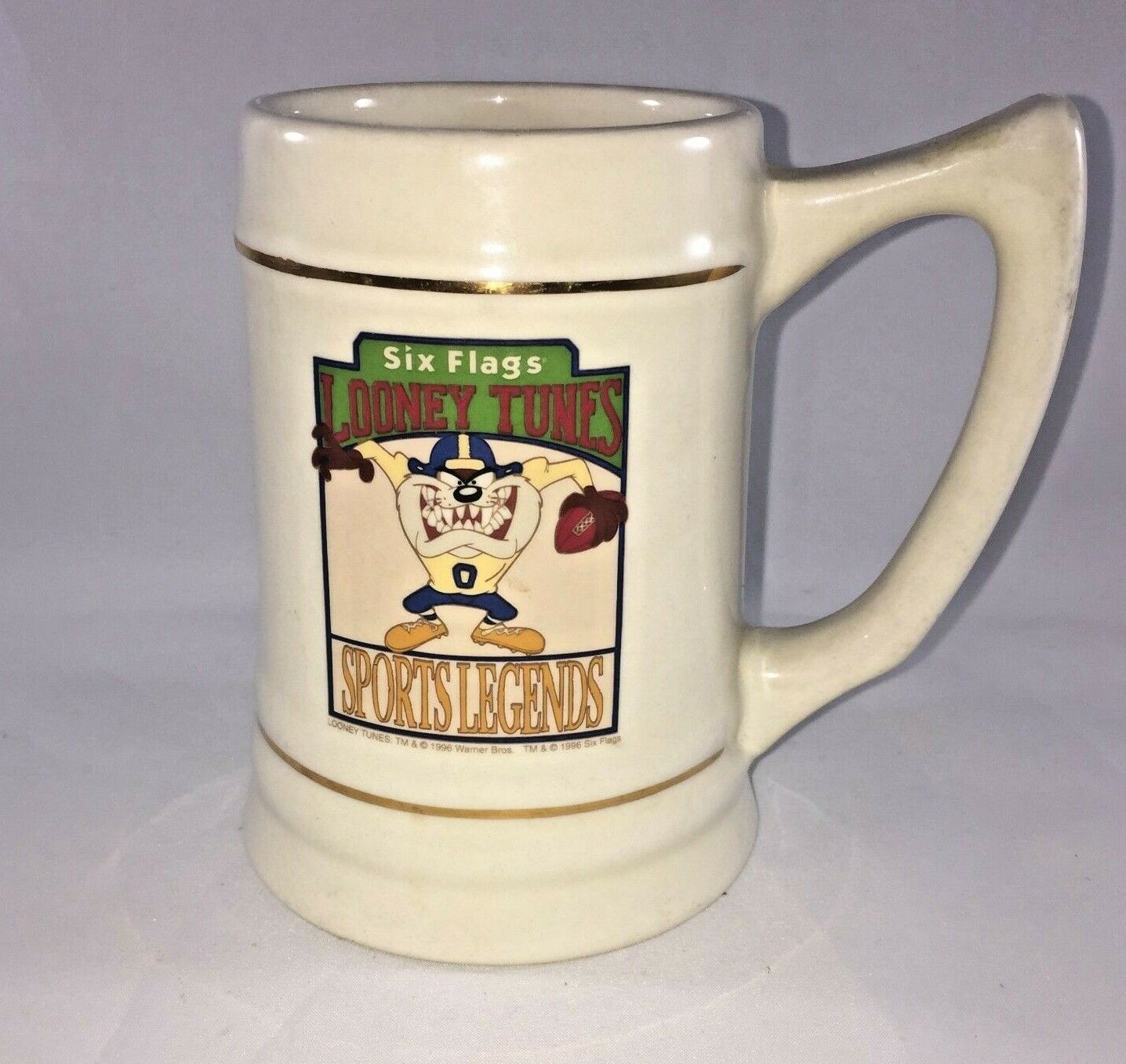 Taz Hot Coffee Tea  X Large Six Flags Looney Tunes Tasmanian Devil Mug Cup