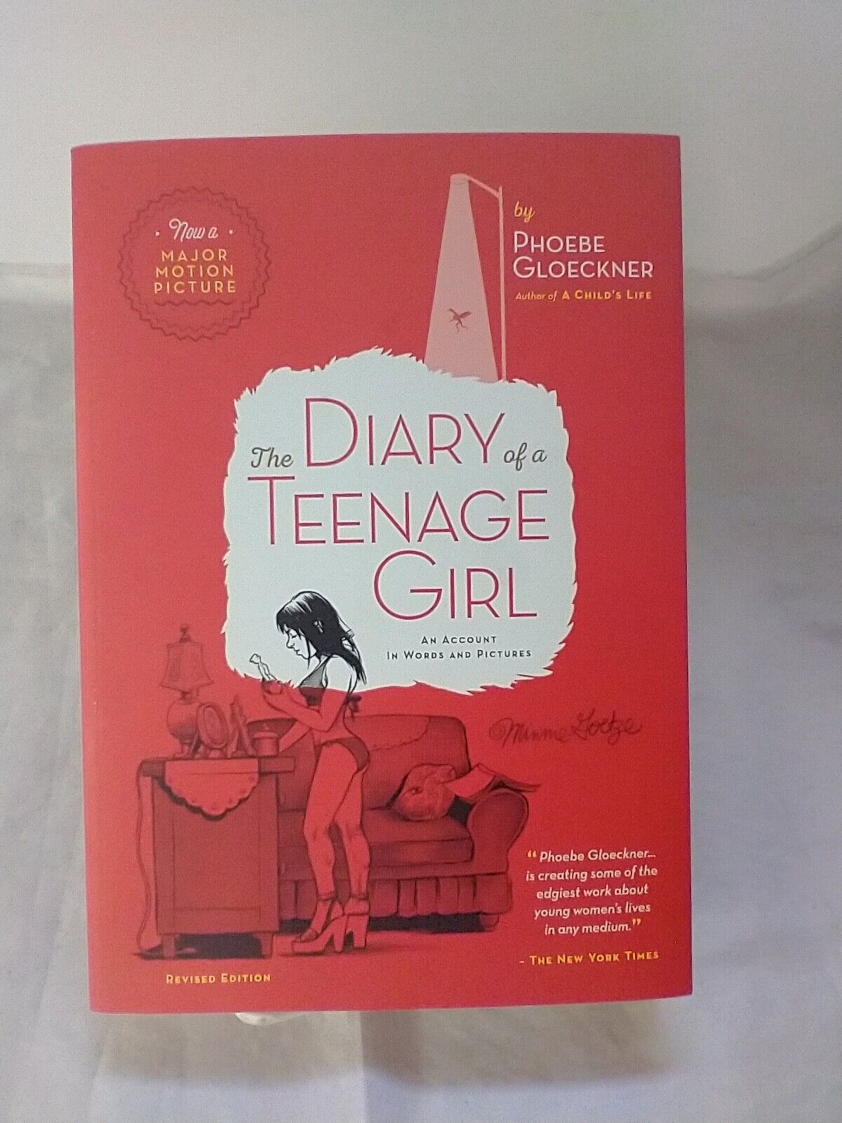 Diary of a Teenage Girl by Phoebe Gloeckner Paperback New