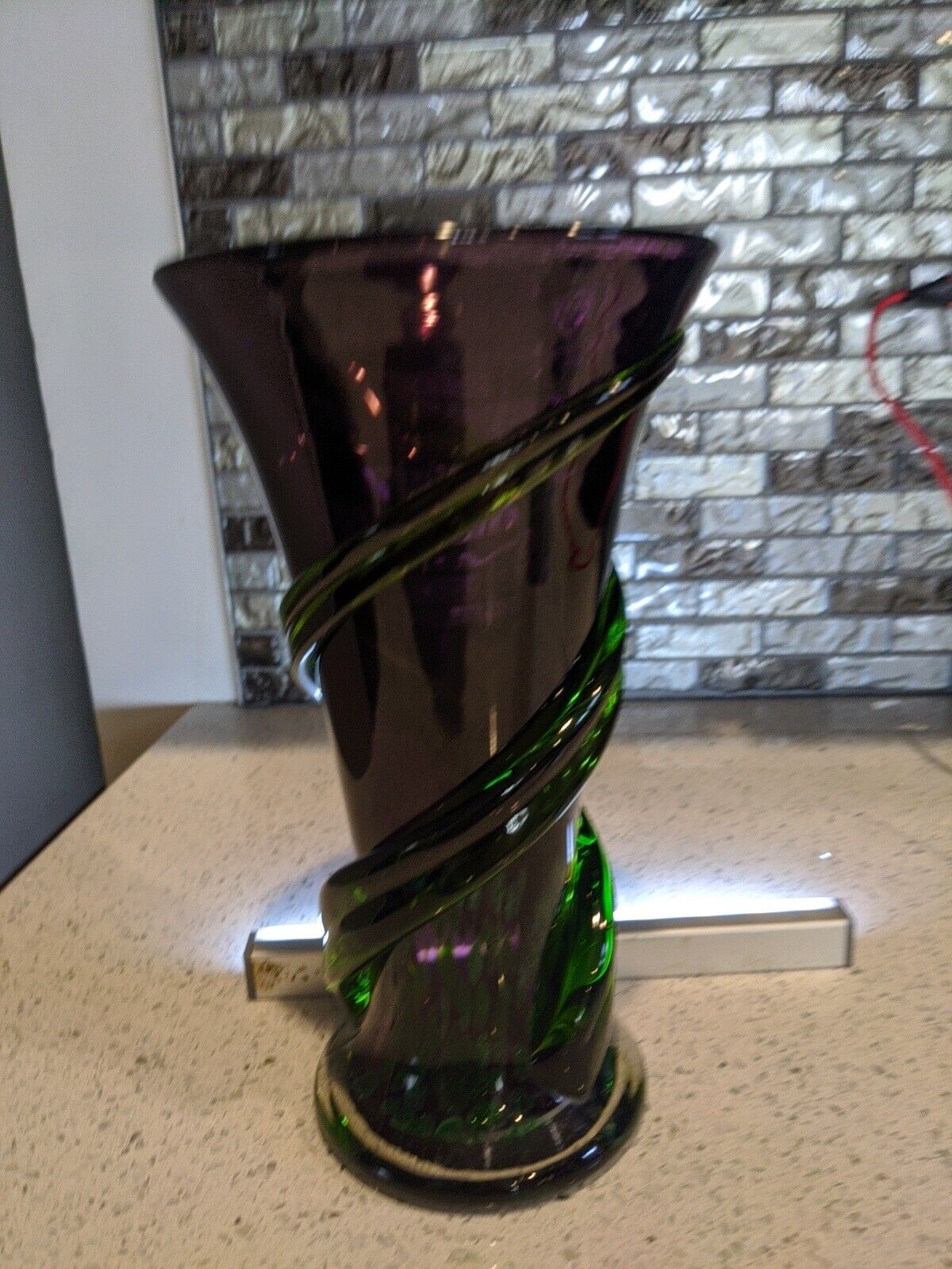 Purple And Green Glass Vase 9.3\