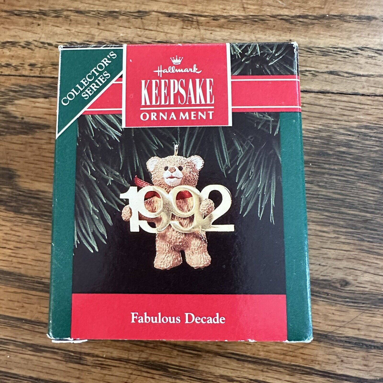 1992 Hallmark Keepsake Christmas Ornament Fabulous Decade Bear with Brass Date