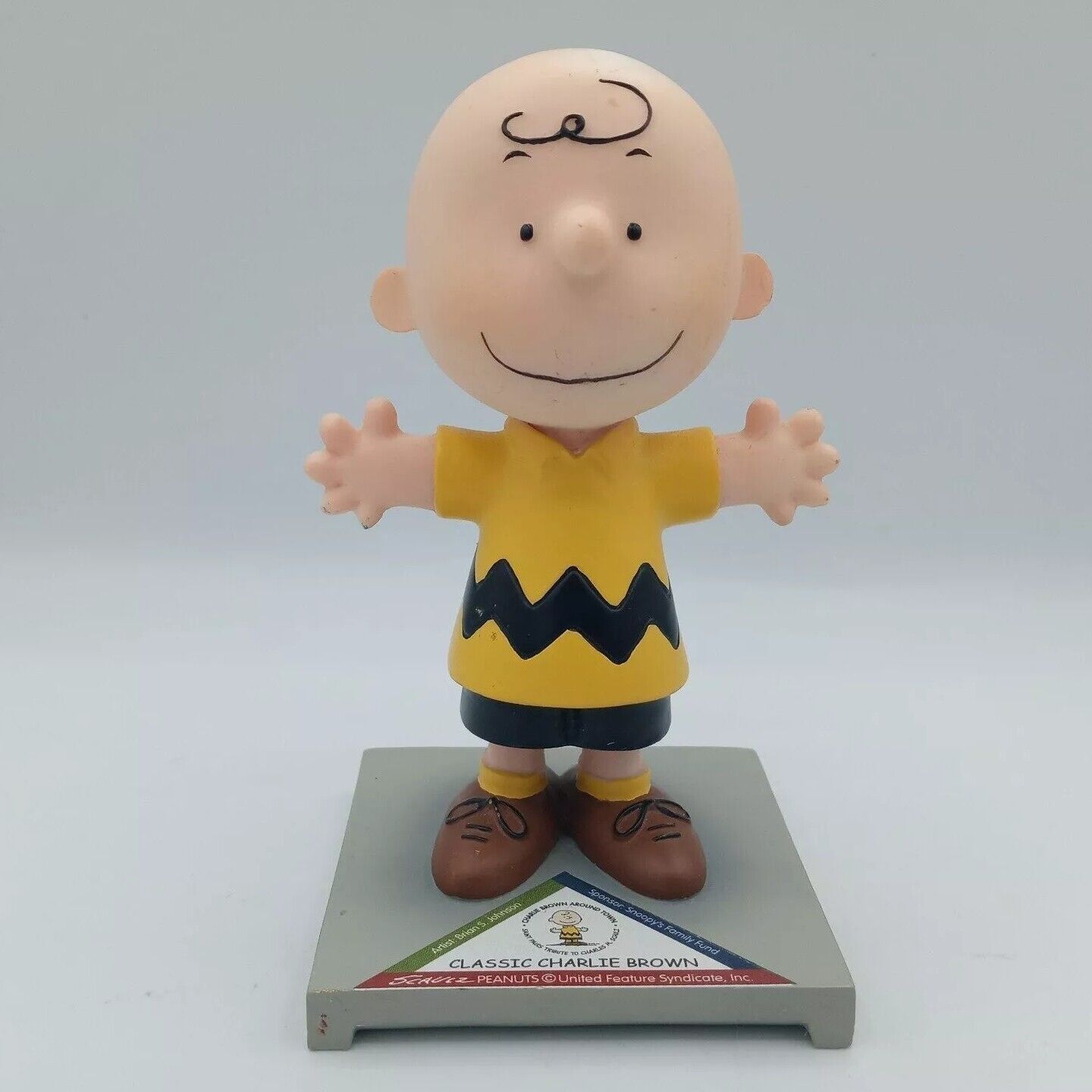 Peanuts Classic Charlie Brown Around Town Figurine Westland GIiftware # 8431