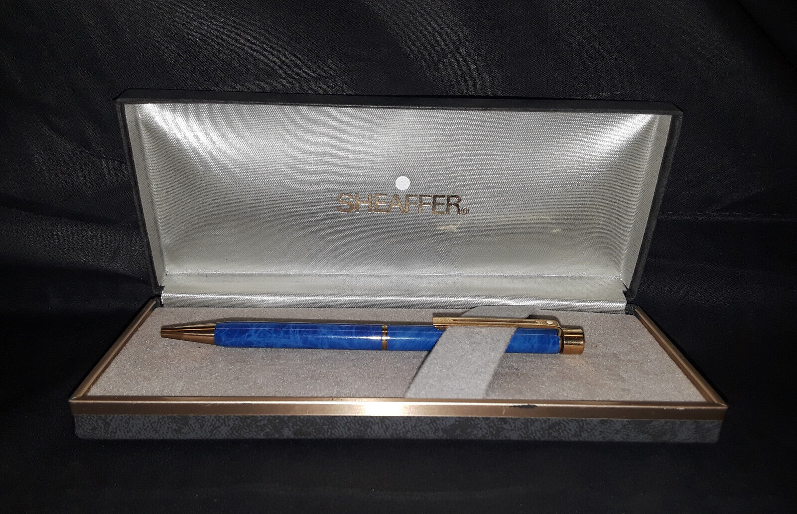 Vintage Sheaffer Blue Laquer & Gold Writing Pen (Brand New)