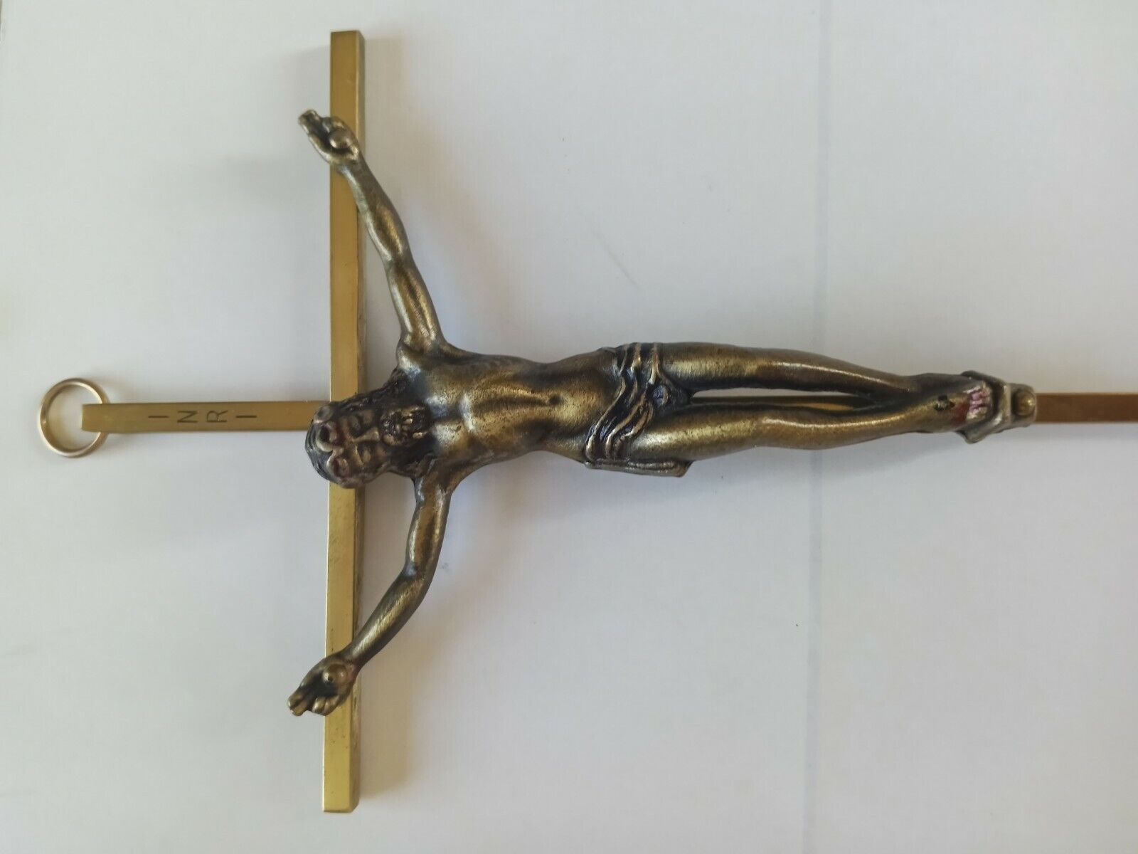 Vintage Christianity INRI Crucifix 12\