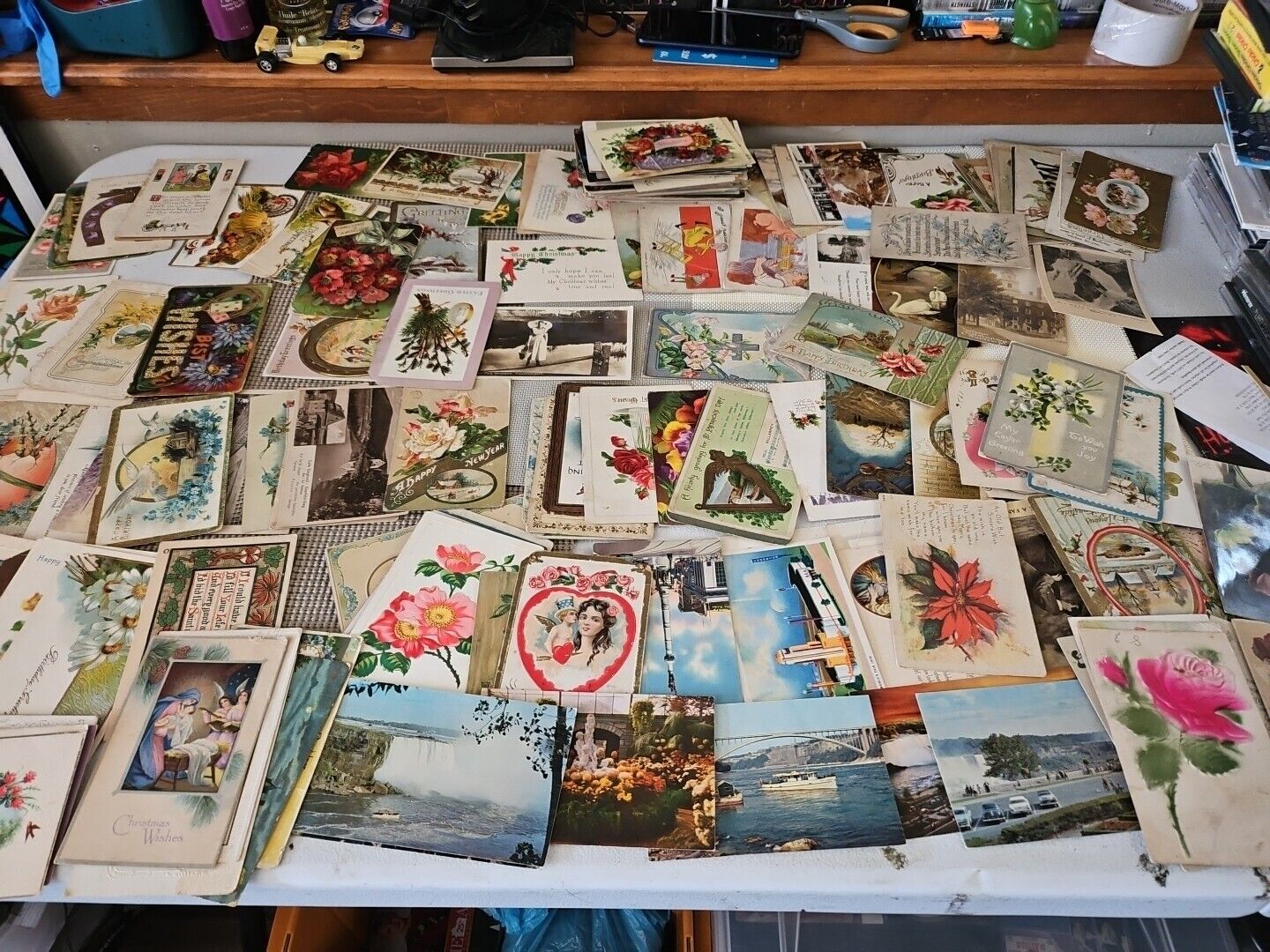 Insane Lot Of 220 Early 1990s Vintage Post Cards Ungone Thru Estate Sale Trl8#55