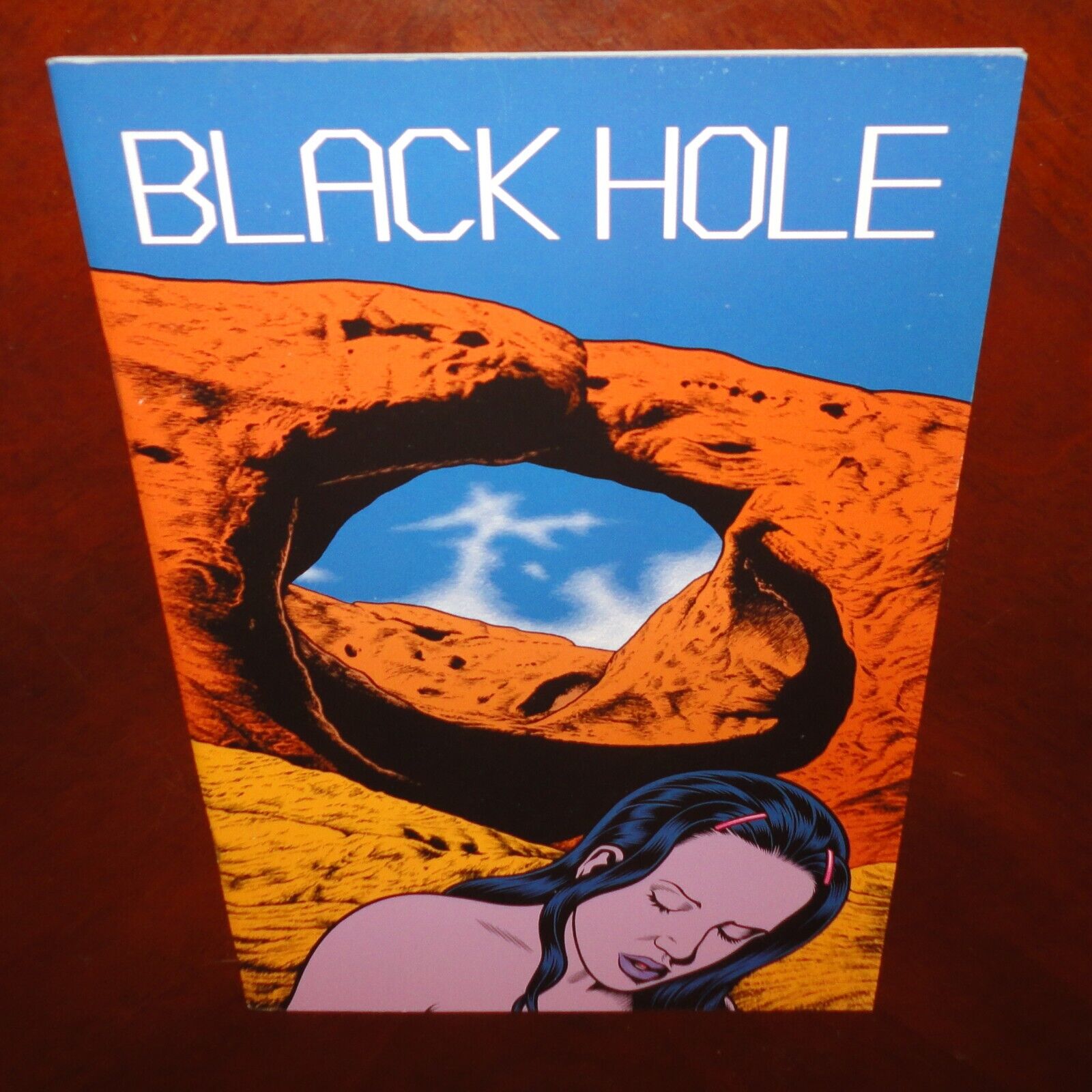 Black Hole #11 Fantagraphics 2003 NM Charles Burns