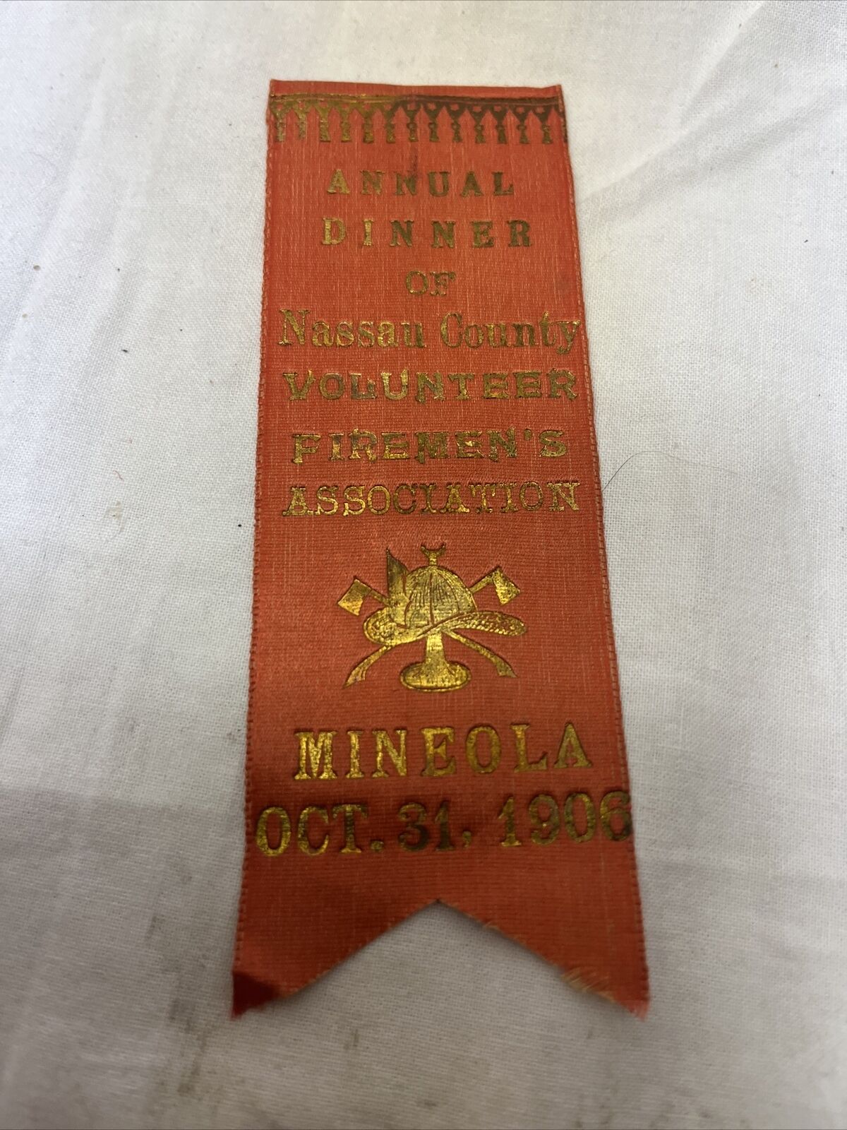 1906 Antique Fire Department Silk Badge Mineola NY Nassau County Long Island