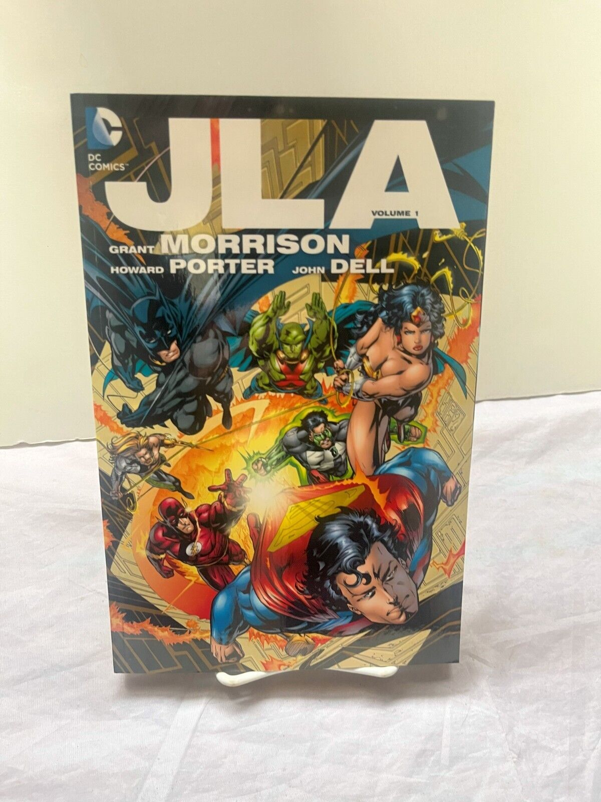 JLA: The Deluxe Edition, Vol. 1 - DC Trade Paperback