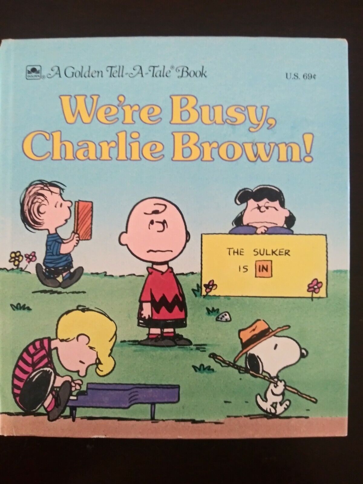 We’re Busy, Charlie Brown VINTAGE Golden Tell-A-Tale Book 1988 