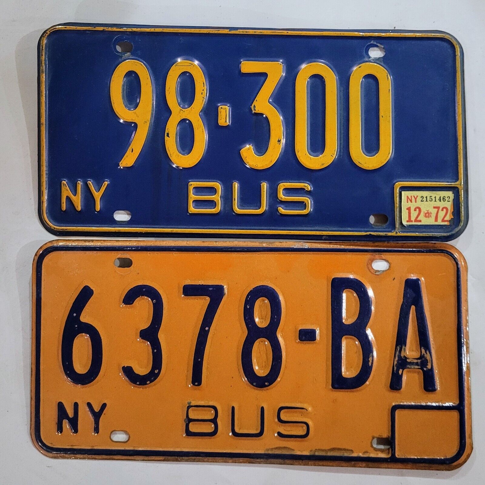 2 ~ NEW YORK License Plates 🔥FREE SHIPPING🔥 1970's VINTAGE BUS