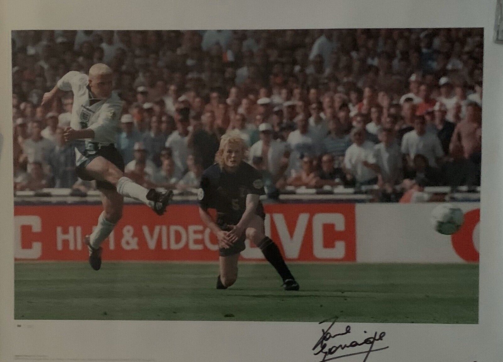 PAUL GASCOIGNE ~ Superb LARGE Signed Euro 96 Photograph ~AFTAL REGISTERED DEALER