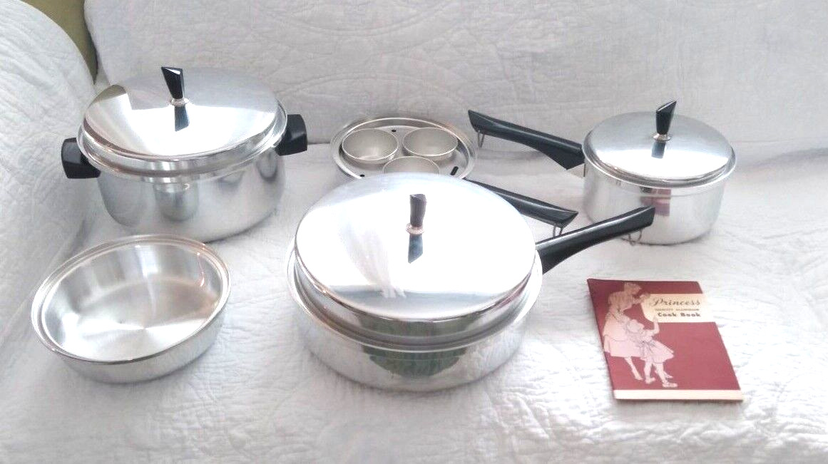 1950\'s Complete Princess Quality Aluminum Waterless Cookware 12 Pc Set BAKELITE