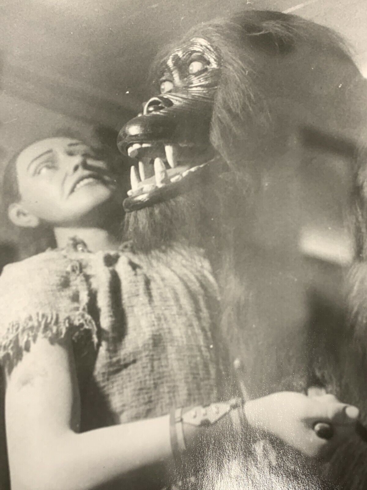 Bt Photograph Weird Odd Strange Woman Stabbing Gorilla Monkey Ape Horror 8x10