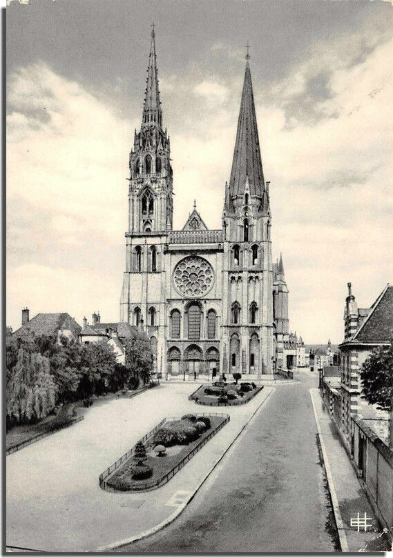 Cpm-chartres-cathedral