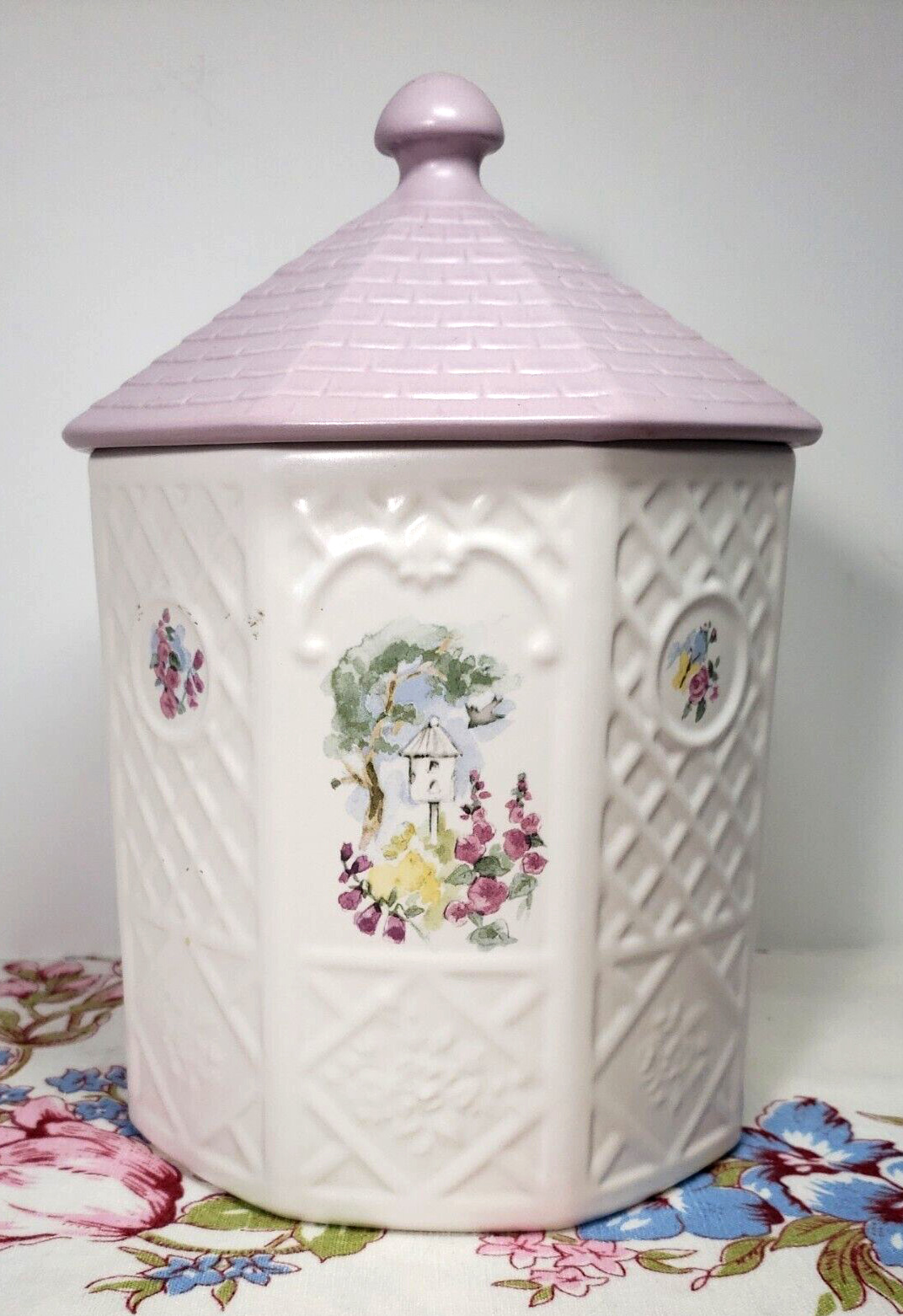 Pfaltzgraff Cape May Cookie Jar Gazebo Cottage Core Canister Sculpted Ceramic