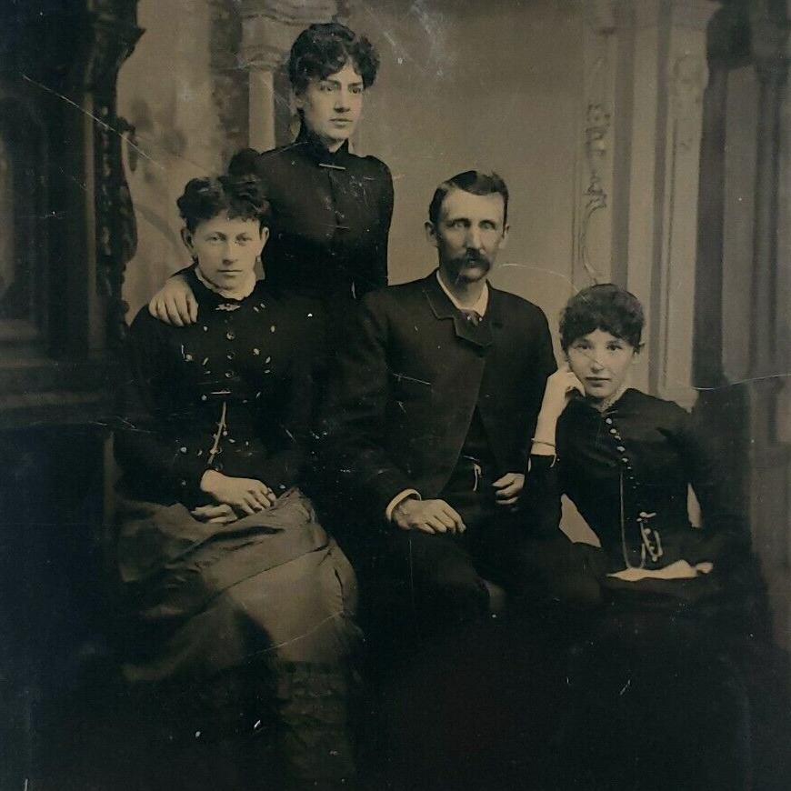 Tintype Photo Loving Bonded Family c1870 Antique 1/6 Plate Man Women Group A2396
