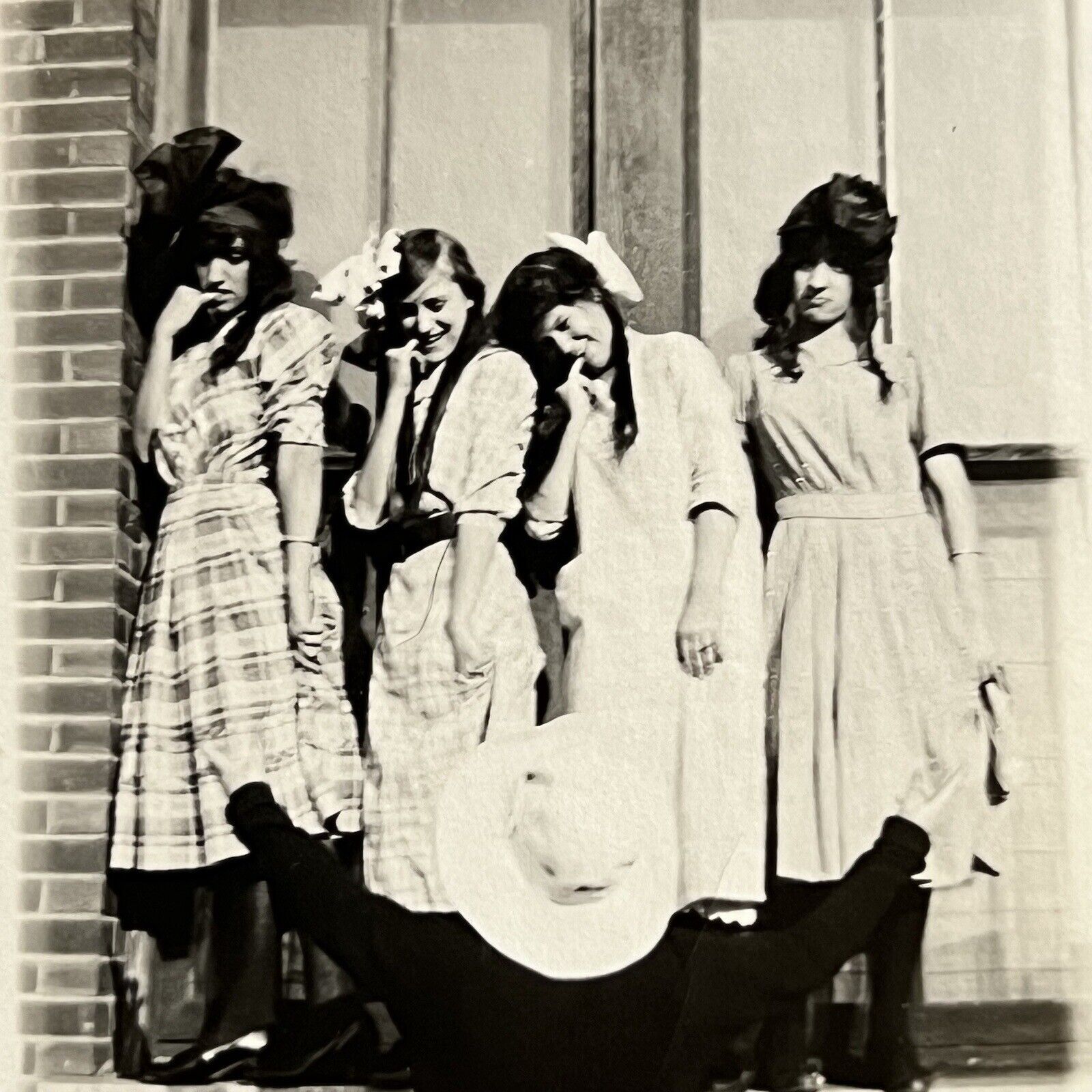 Antique Snapshot Group Photograph Beautiful Women 1920s Flappers Cute Coy