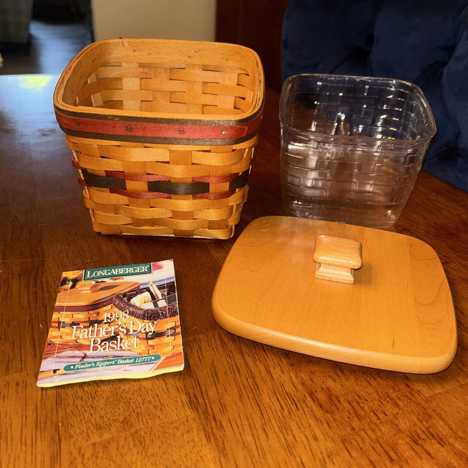Longaberger 1998 Father’s Day Finders Keepers Basket, Protector & Lid