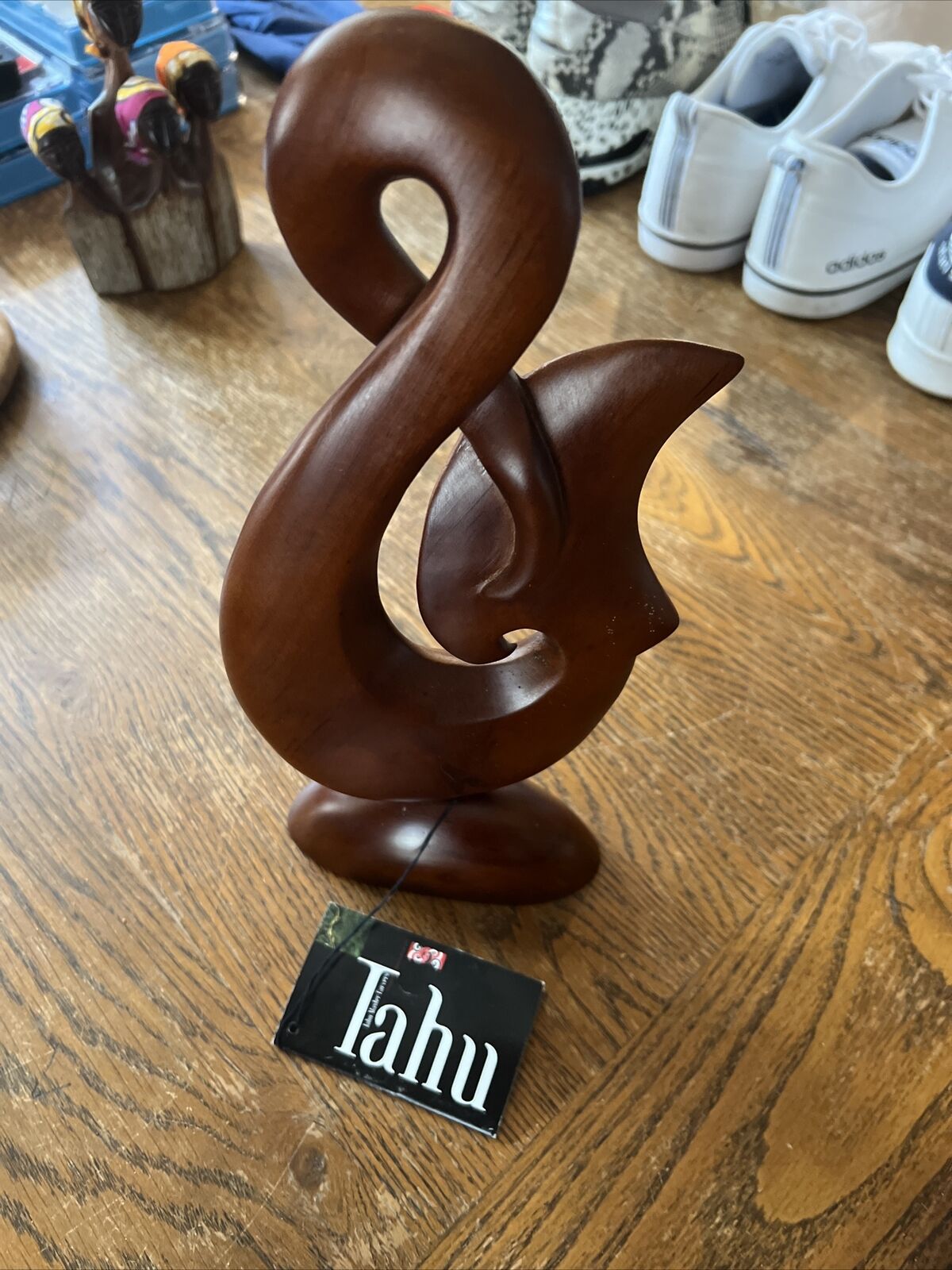 VTG Tahu Master Carvers New Zealand Maori “God Of The Sea” Hei matau Solid Wood