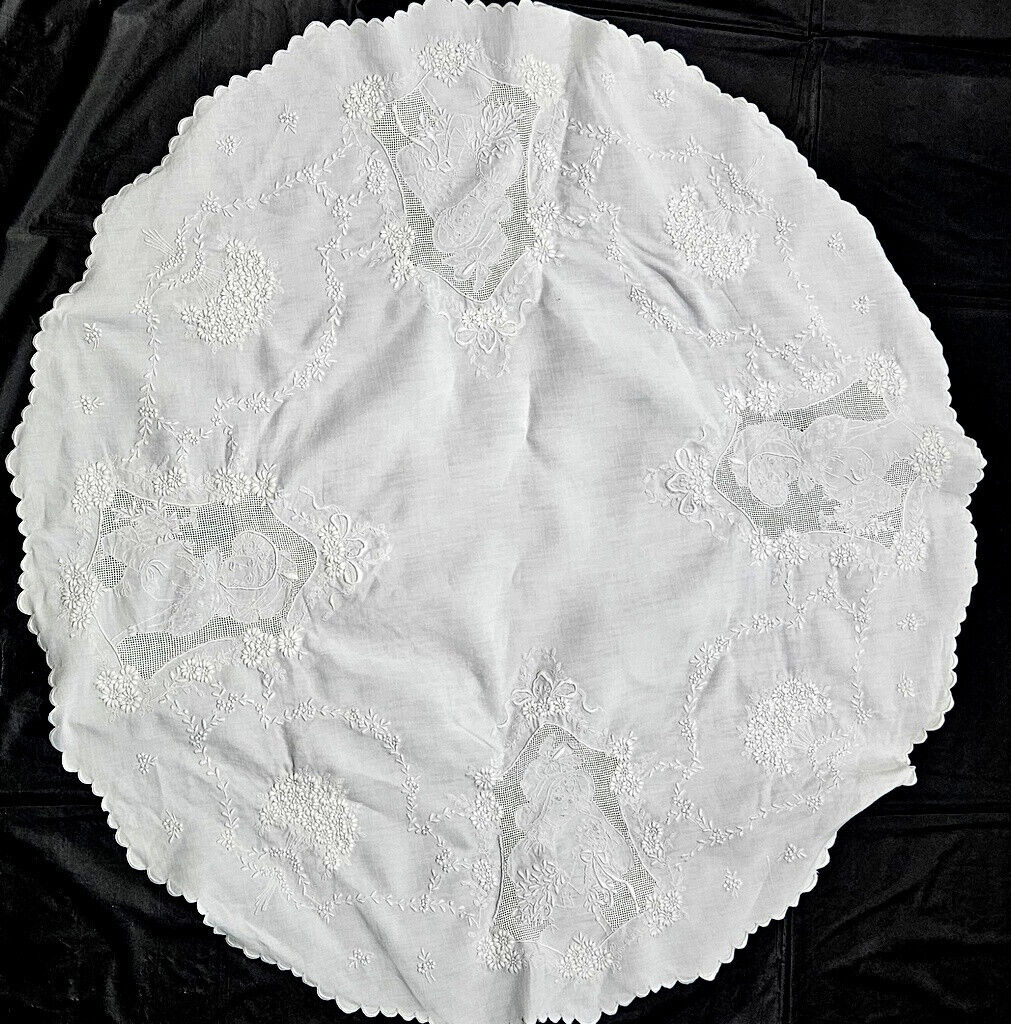 Beautiful Vintage 1940\'s White Work Hand Embroidered  30\