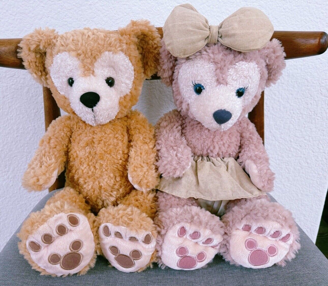 Tokyo Disney Duffy and Shelliemay S size plushies