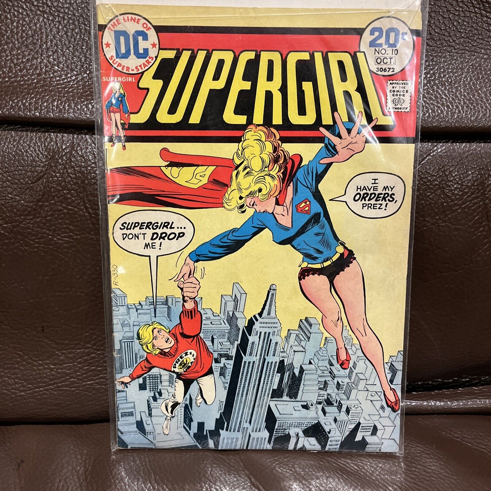 SUPERGIRL - Vol. 3, No. 10 - Sept/Oct 1974 - DC Comics - CB02