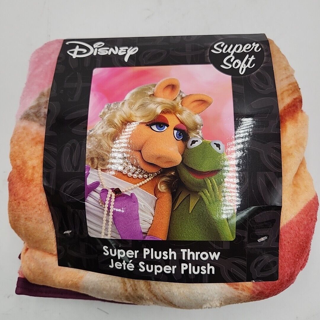 NEW Disney Muppets Love Super Plush Thrwo 48