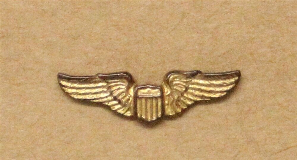 Aviator Wings lapel pin (3143)