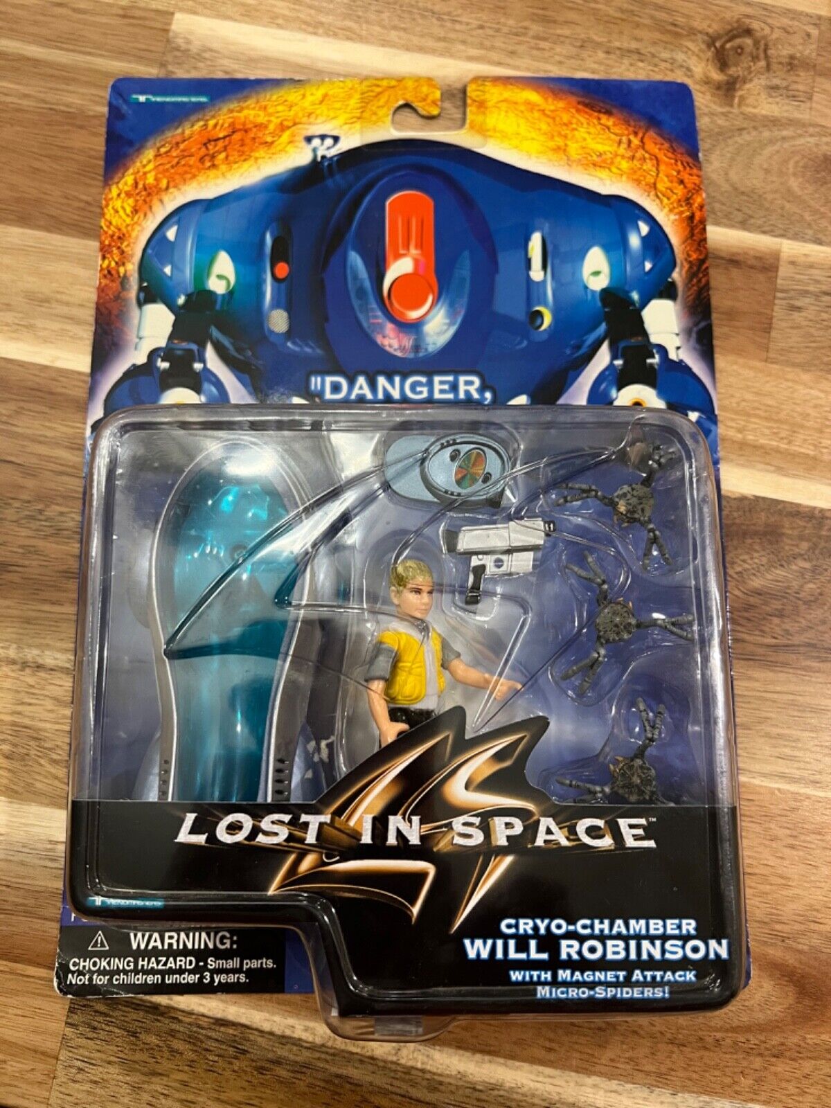 SEALED MOC VTG 1997 LOST IN SPACE CRYO CHAMBER WILL ROBINSON TRENDMASTERS