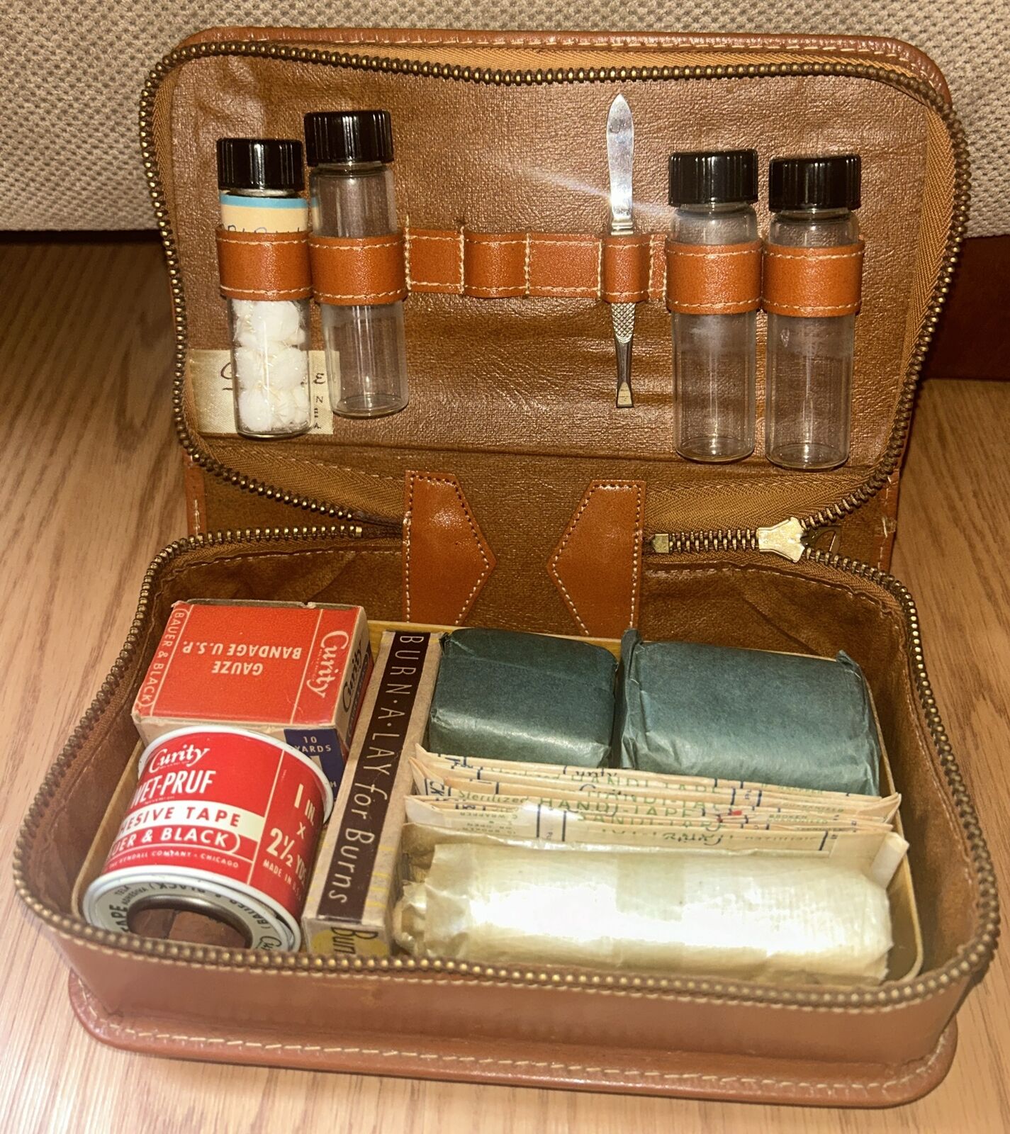 Vintage Curity First Aid Kit Leather Case Glass Vials Tweezers (1930s-1940s)