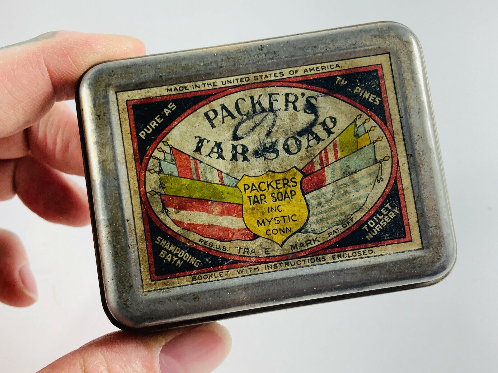 Vintage Packer\'s Tar Soap Advertising Tin mystic connecticut