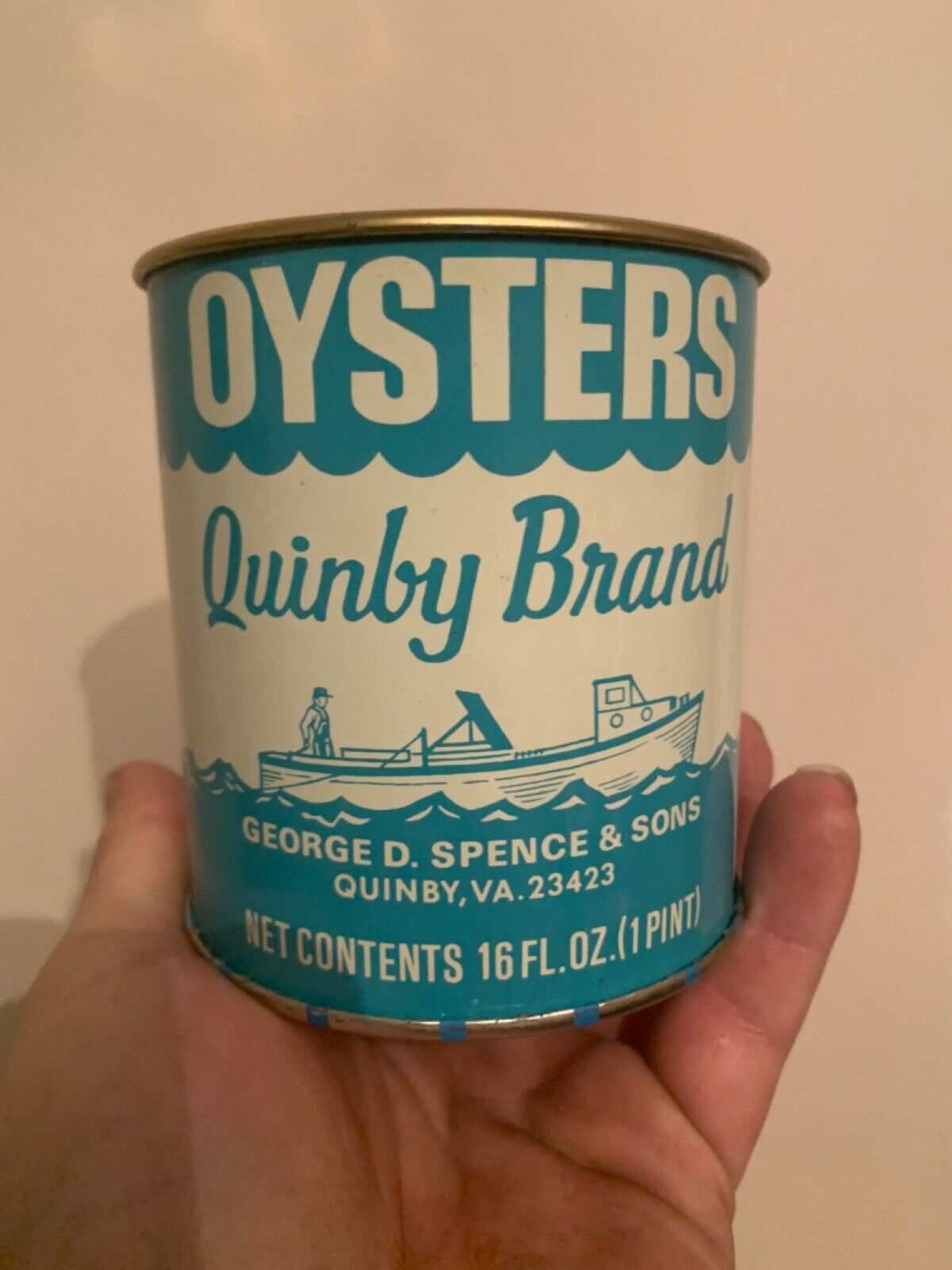 GEORGE D SPENCE & SON QUINBY BRAND OYSTERS PINT SIZE TIN CAN QUINBY VA WITH LID 