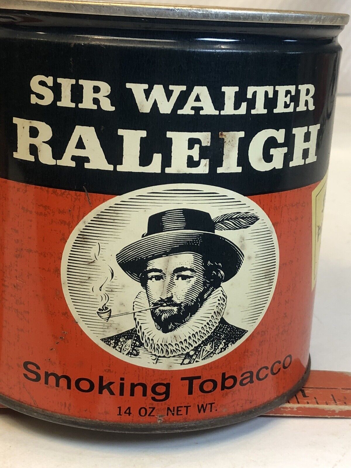VINTAGE SIR WALTER RALEIGH SMOKING TOBACCO 14OZ CAN EMPTY NO LID PRE-OWNED USED