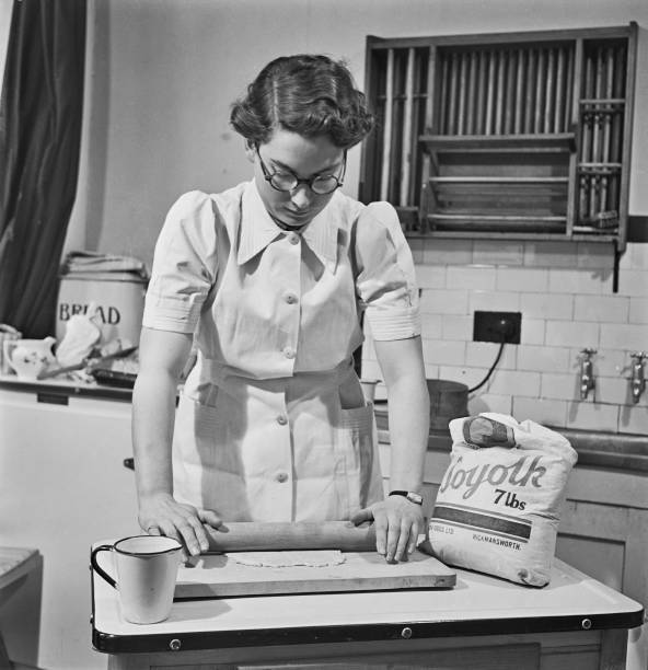 Female Home Economics expert prepares pastry made soya flour a - 1941 Old Photo