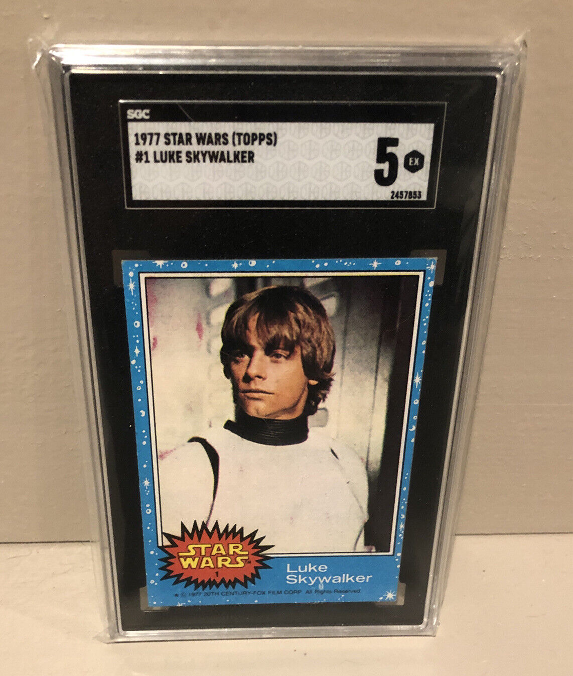 1977 Topps Star Wars #1 - Luke Skywalker - SGC 5