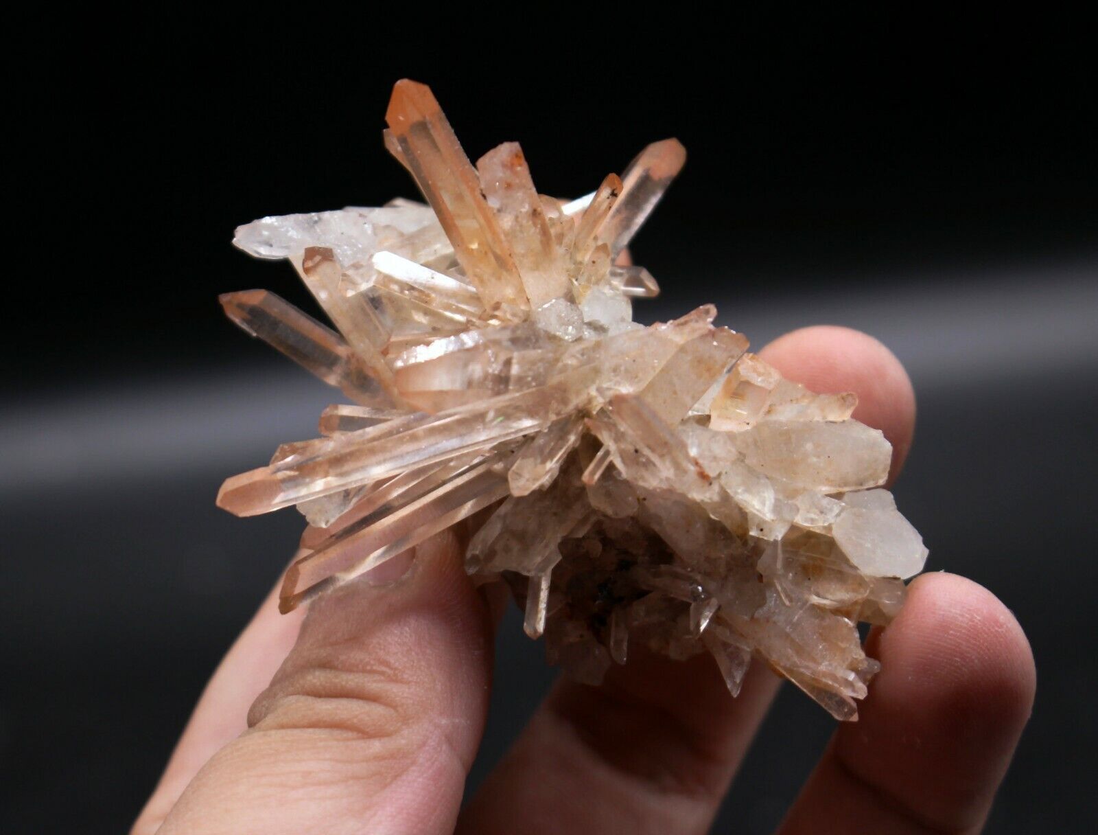 74g Newly discovered natural rare transparent red crystal cluster specimen/China